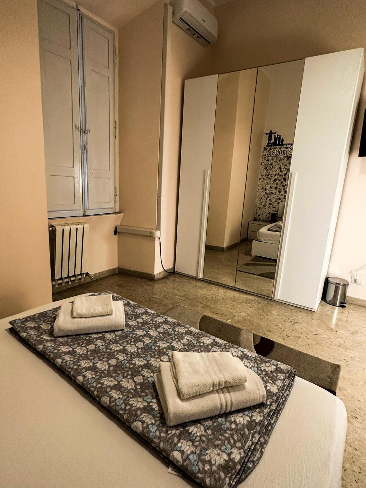Sina Rent Room โรม ภายนอก รูปภาพ